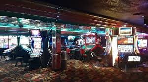 Live Casino Baccarat Dealer မြန်မာ ကစားသမားများ